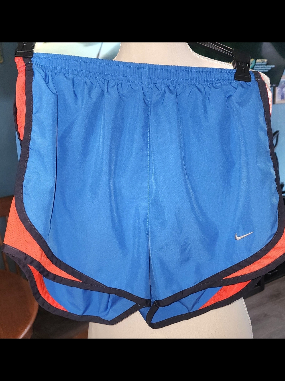 Nike Women's Bright Blue Dri-FIT Athletic Shorts Sz Small